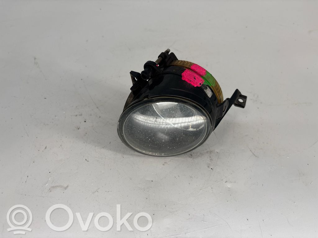 Etusumuvalo   27128800