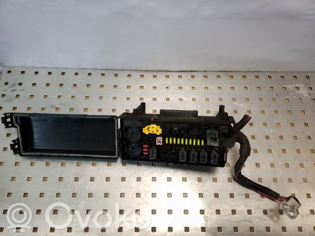 Jeep Grand Cherokee (WK) Fuse module 