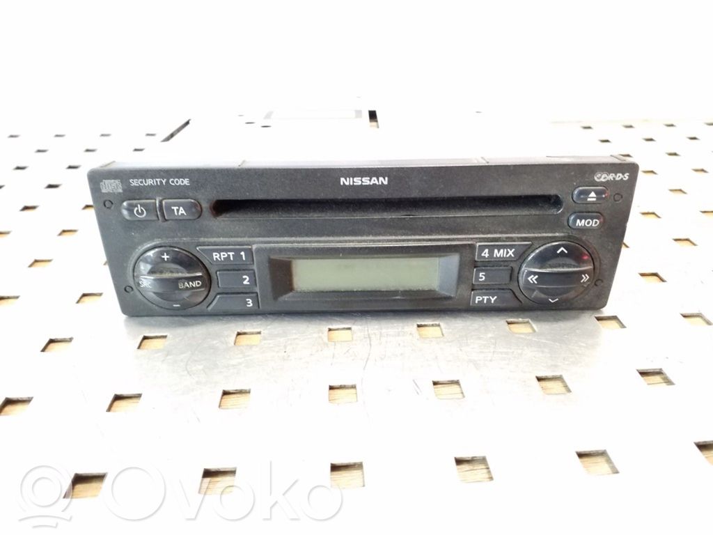 Nissan Note (E11) Radio / CD-Player / DVD-Player / Navigation 