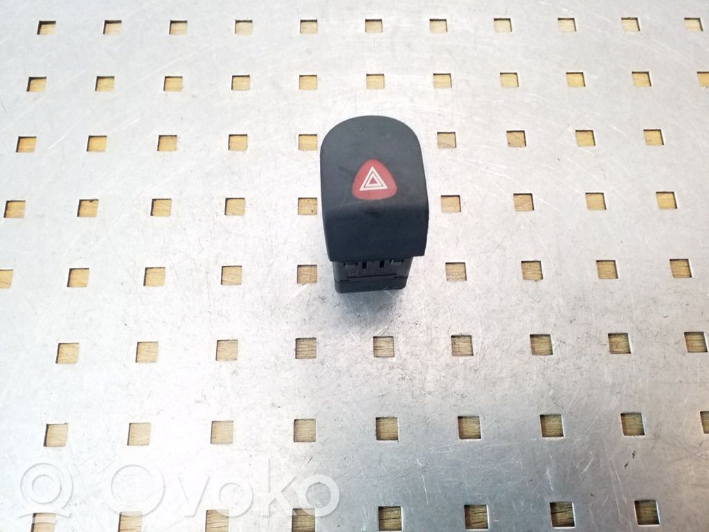 Renault Kangoo I Hazard light switch 