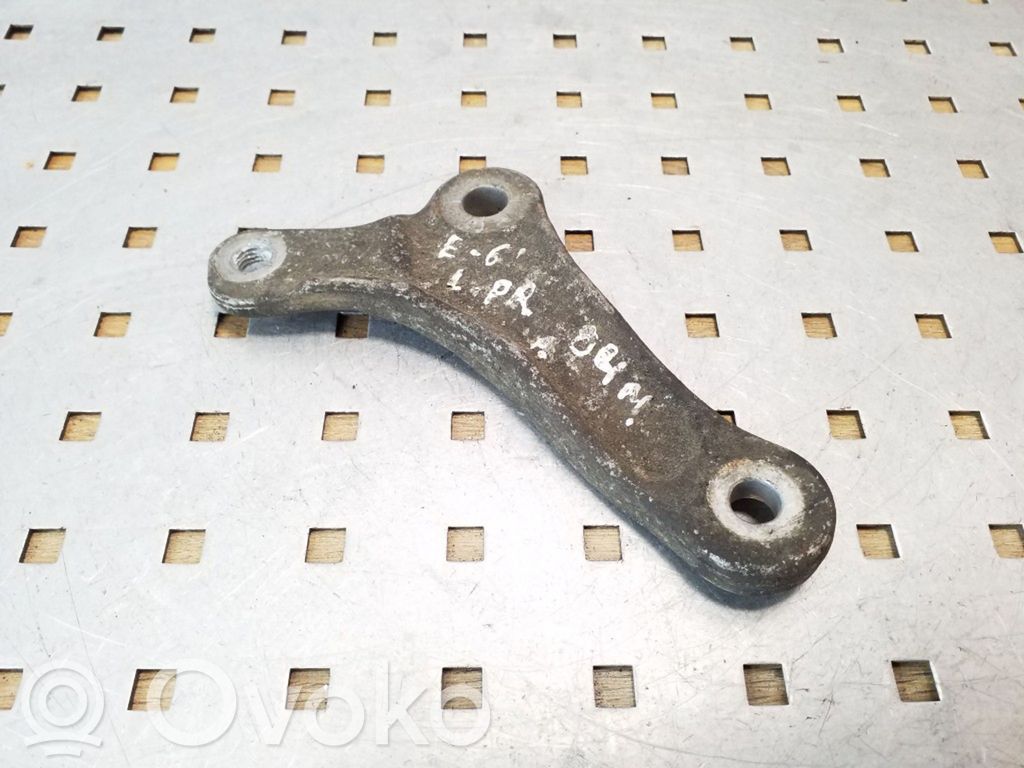 BMW 5 E60 E61 Priekinė stabilizatoriaus traukė 
