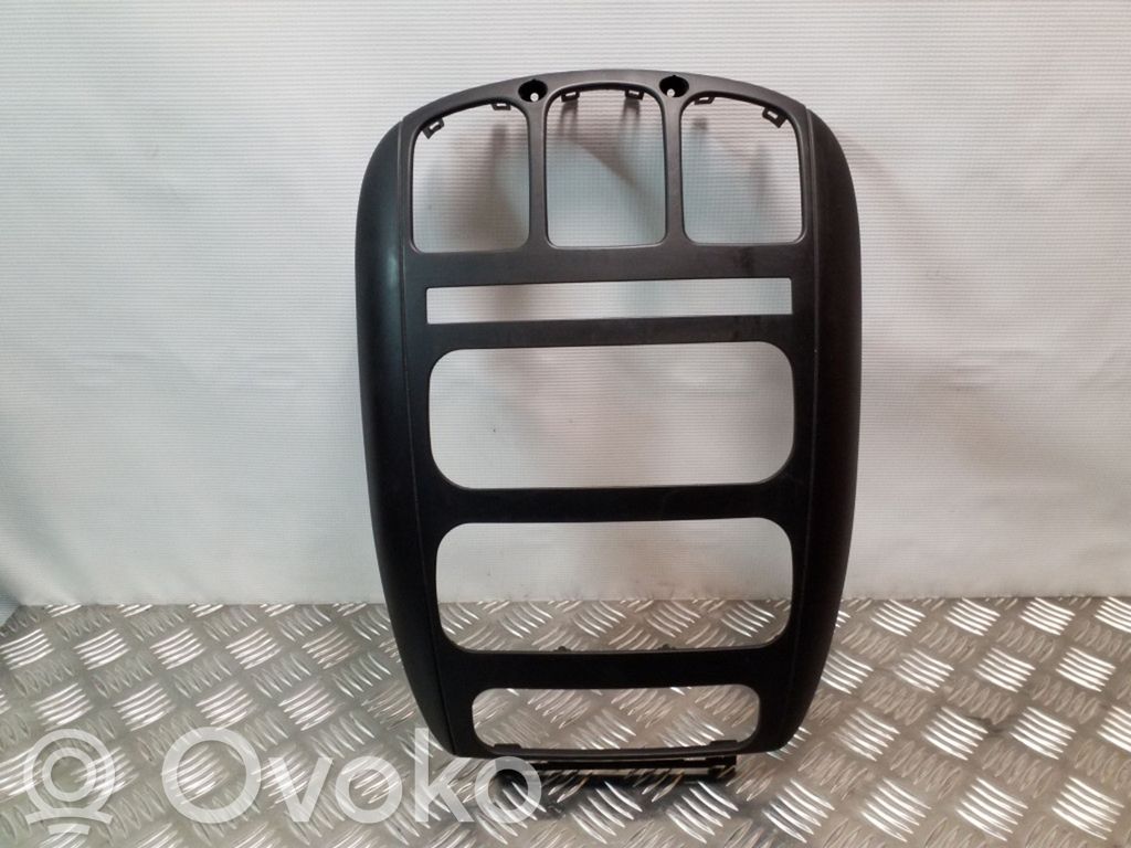 Chrysler Voyager Climate control/heater control trim 