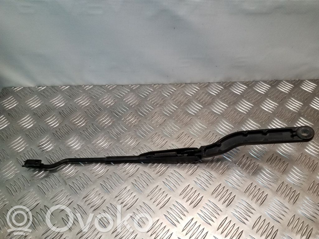Saab 9-5 Wischerarm vorne 