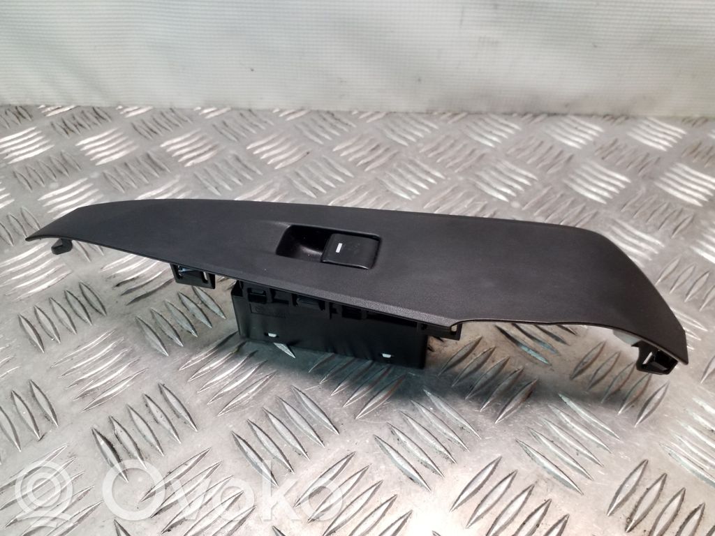 Mazda 6 Electric window control switch 