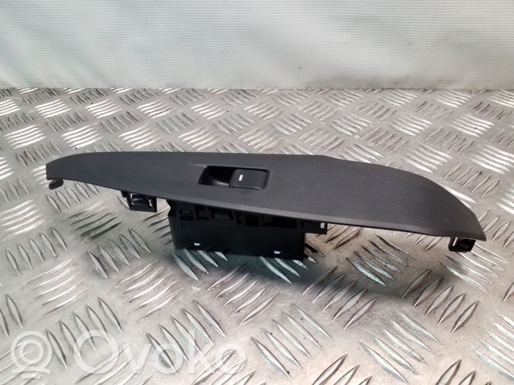 Mazda 6 Electric window control switch 