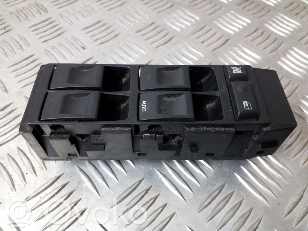 Jeep Grand Cherokee (WK) Electric window control switch 