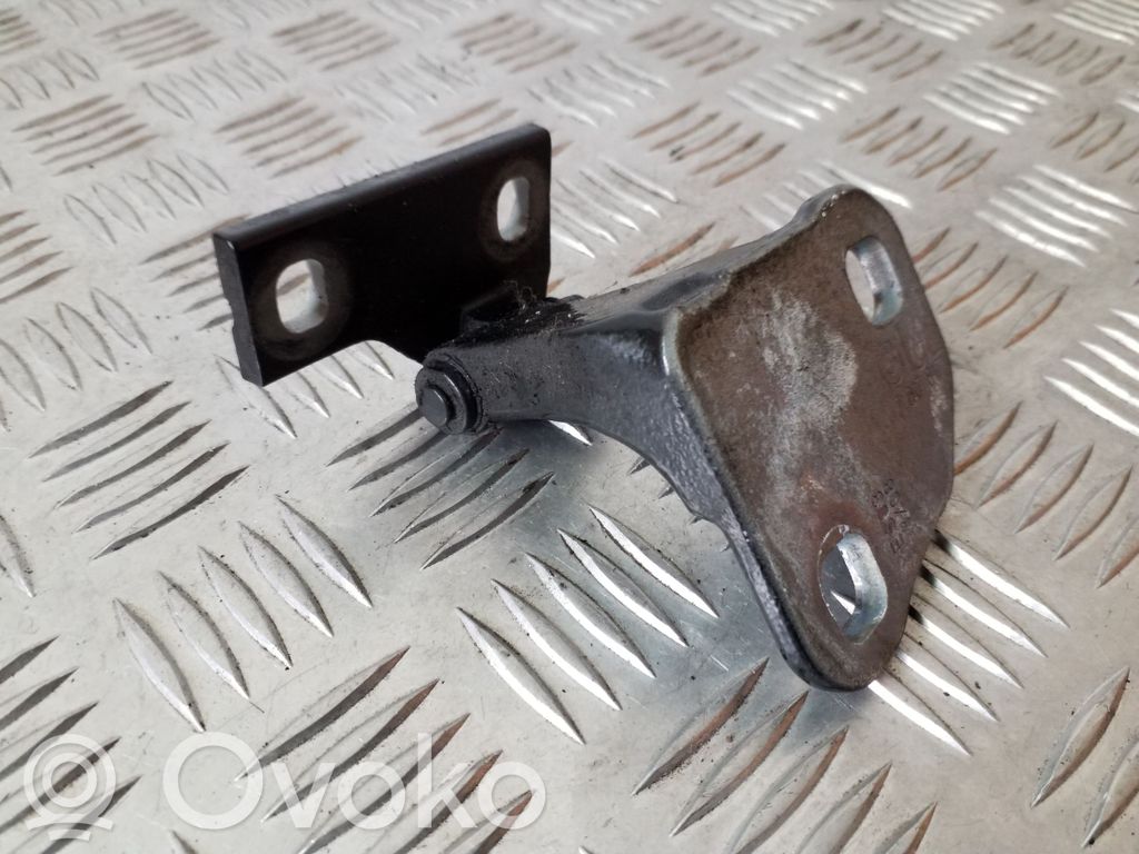 BMW 7 E65 E66 Rear door lower hinge 
