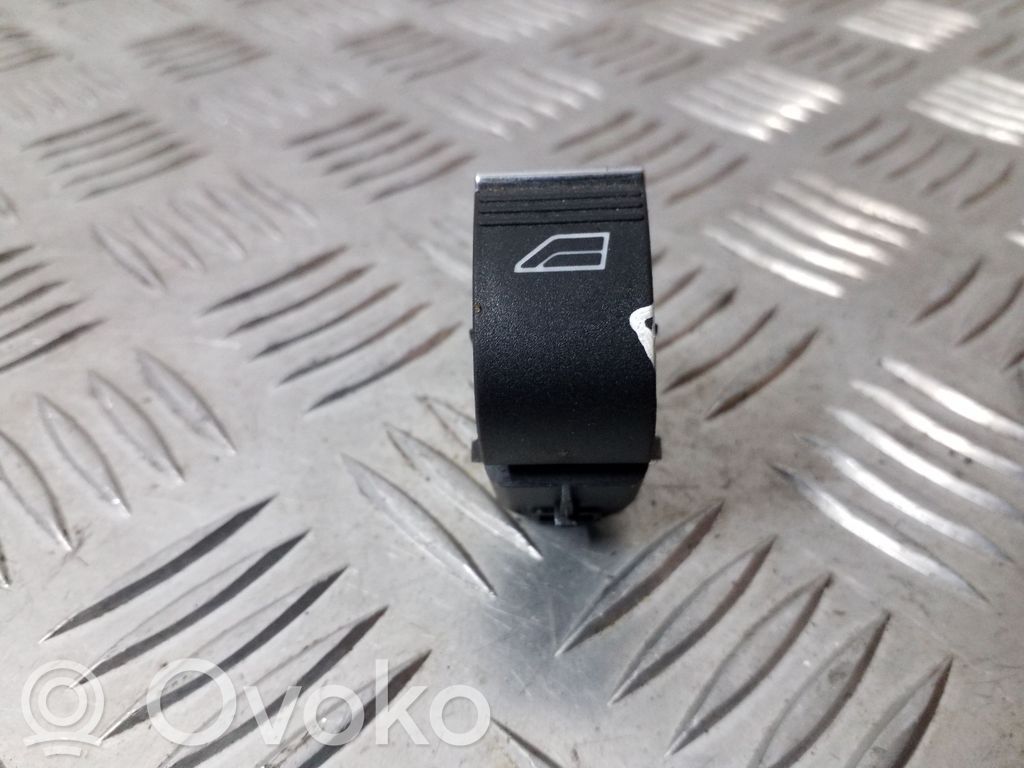 Ford C-MAX II Electric window control switch 