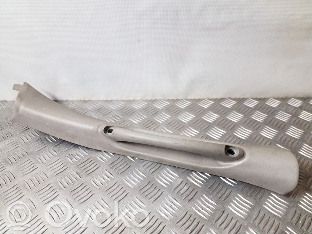 Jeep Cherokee KJ Osłona słupka szyby przedniej / A 