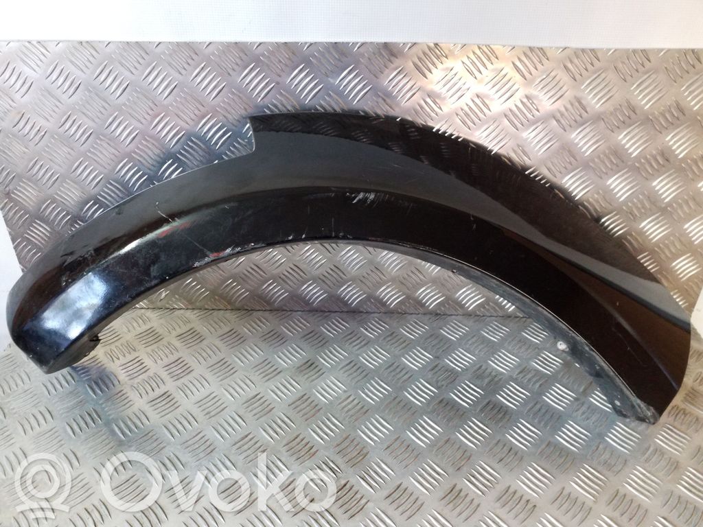 Dodge Nitro Aizmugurējā spārna uzlika / moldings 