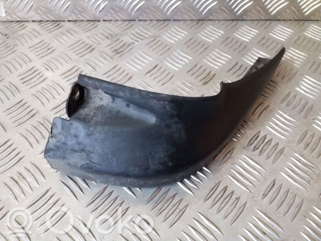 Chrysler Voyager Chlapacze przednie 