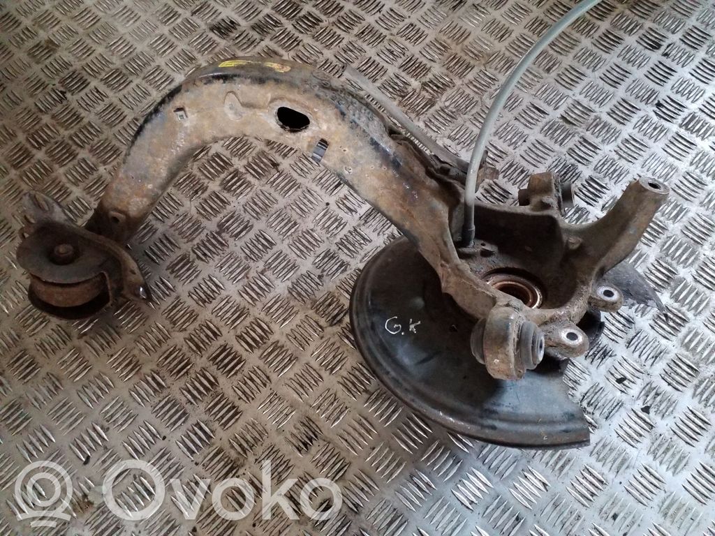 BMW X3 E83 Aizmugurē riteņa rumbas vārpstas šarnīrs (stupica, capfa) 
