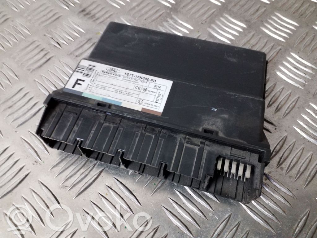 Ford Focus Comfort/convenience module 