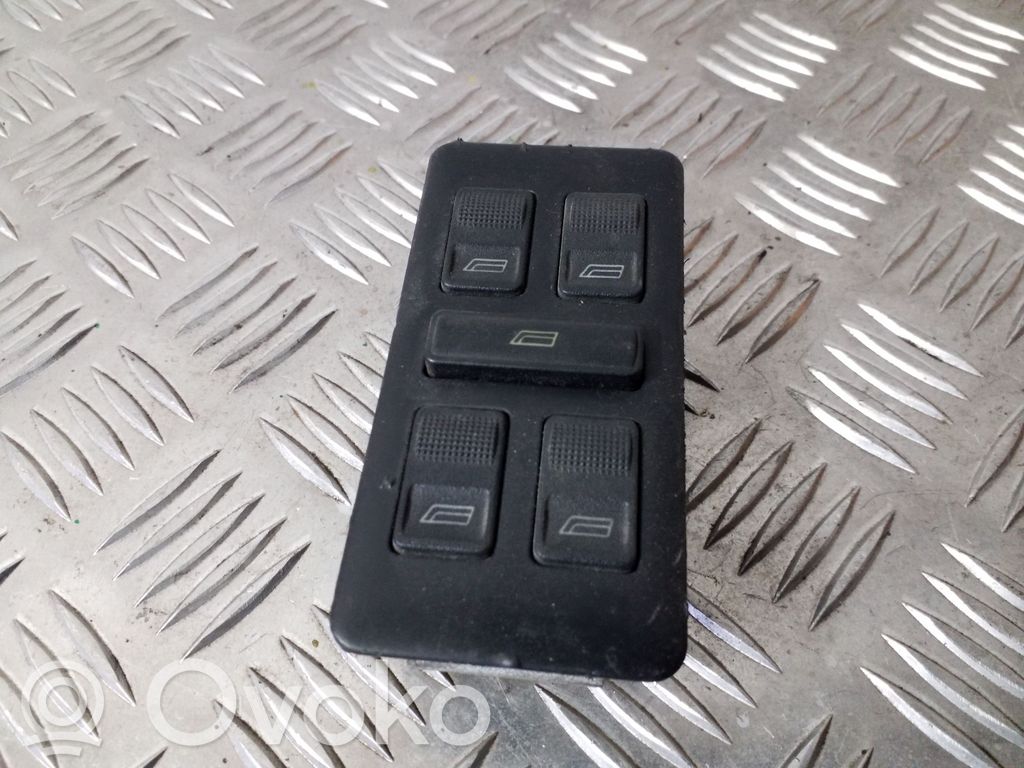 Audi A6 S6 C4 4A Electric window control switch 