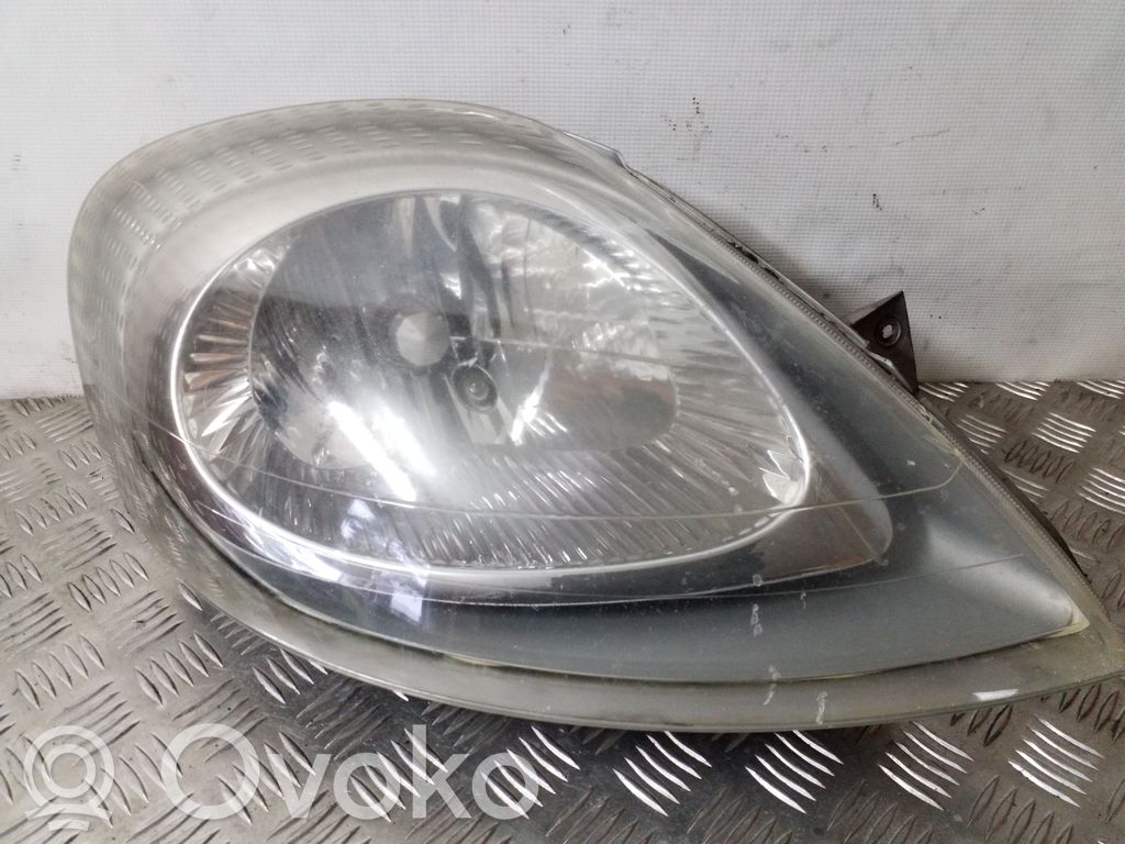 Opel Vivaro Headlight/headlamp 