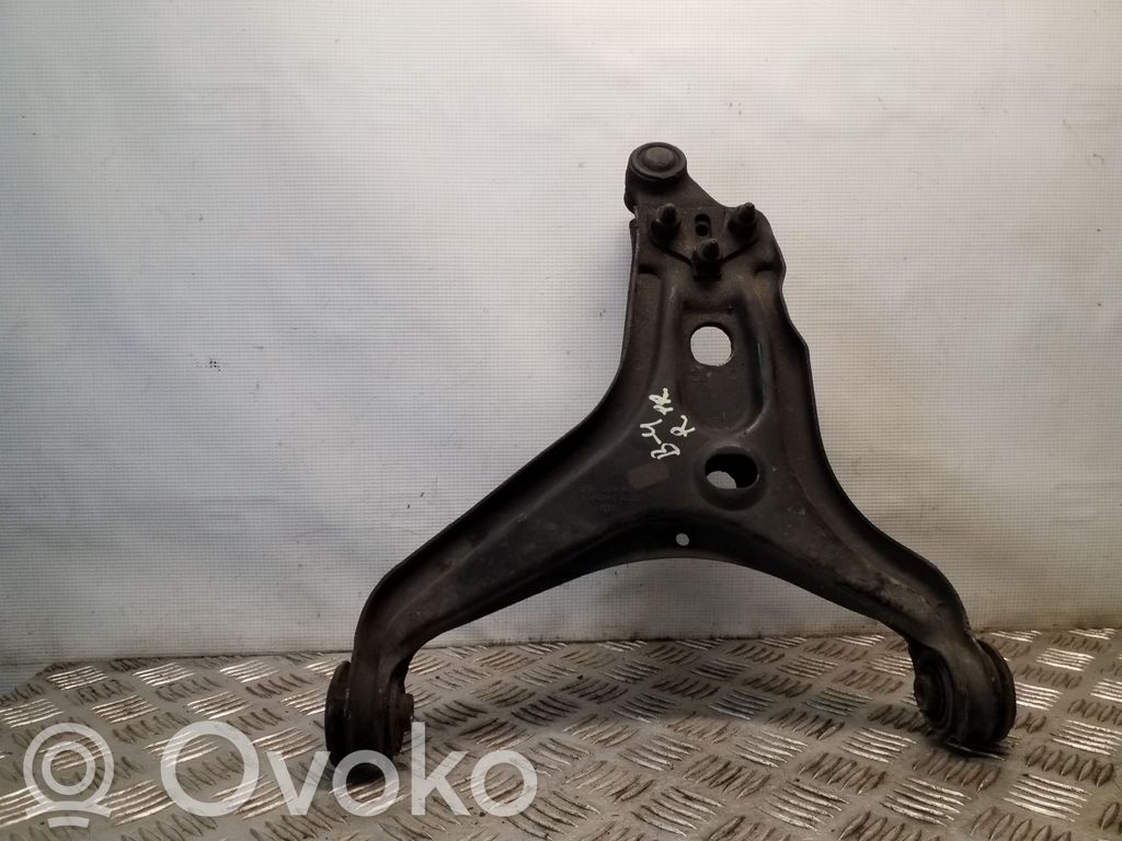 Audi 80 90 S2 B4 Front lower control arm/wishbone 
