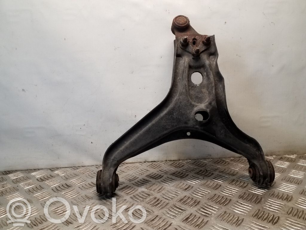 Audi 80 90 S2 B4 Front lower control arm/wishbone 