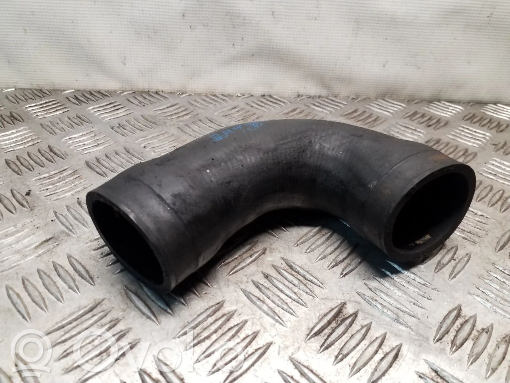 Volkswagen PASSAT B5 Intercooler hose/pipe 