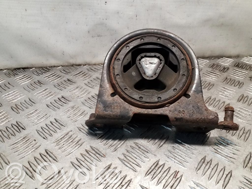 Chrysler Voyager Engine mount bracket 