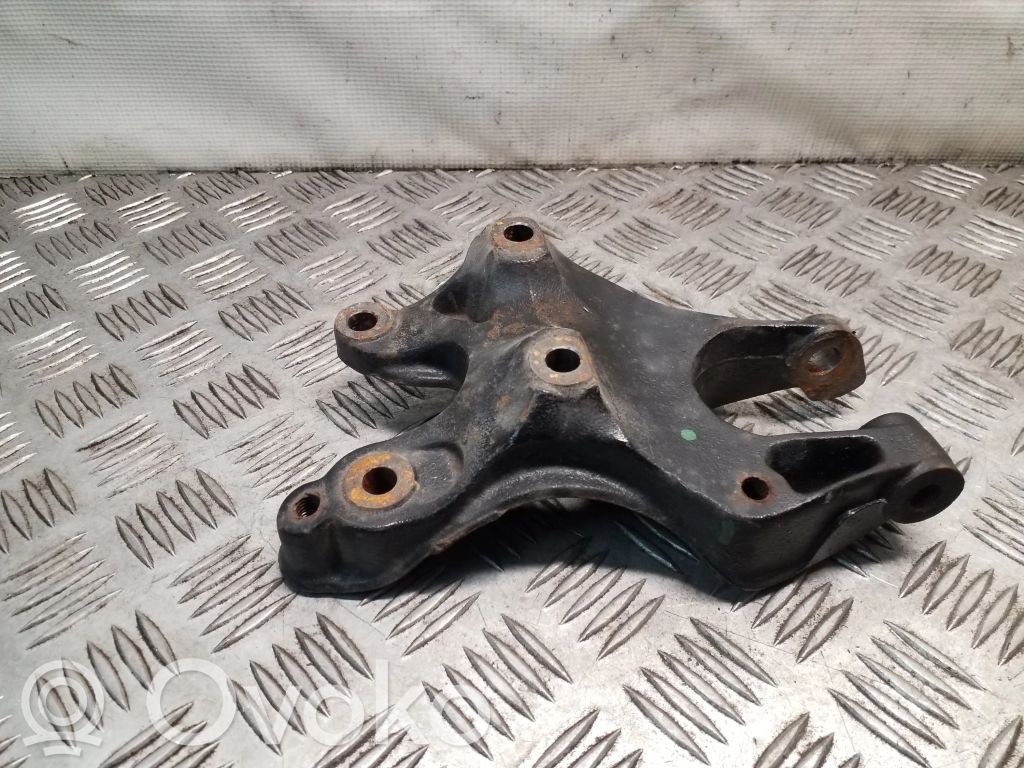 Mini One - Cooper R56 Engine mounting bracket 