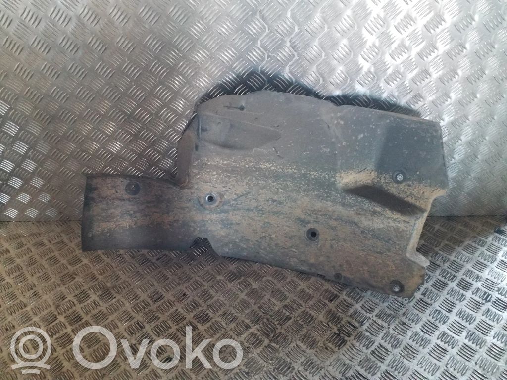 Opel Movano B Nadkole przednie 