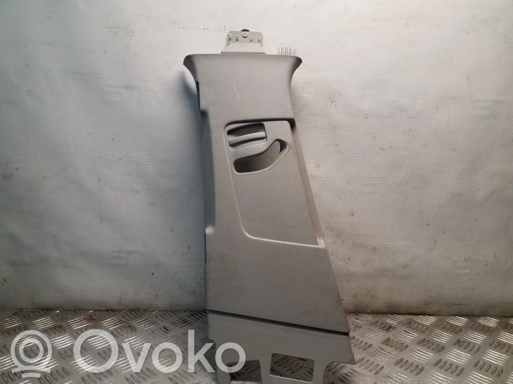 Opel Meriva B Osłona górna słupka / B 