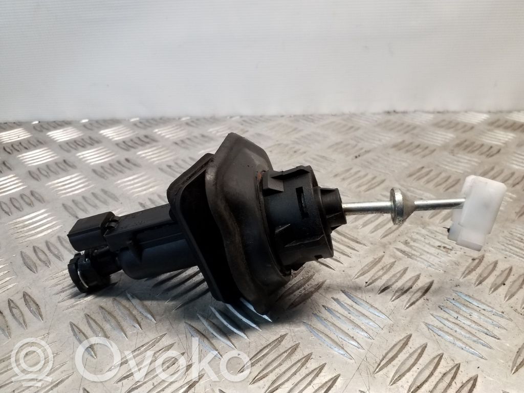 Volvo V40 Kytkimen pääsylinteri 