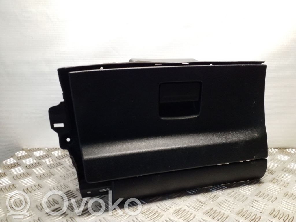 Guantera   9M21U06010AAW
