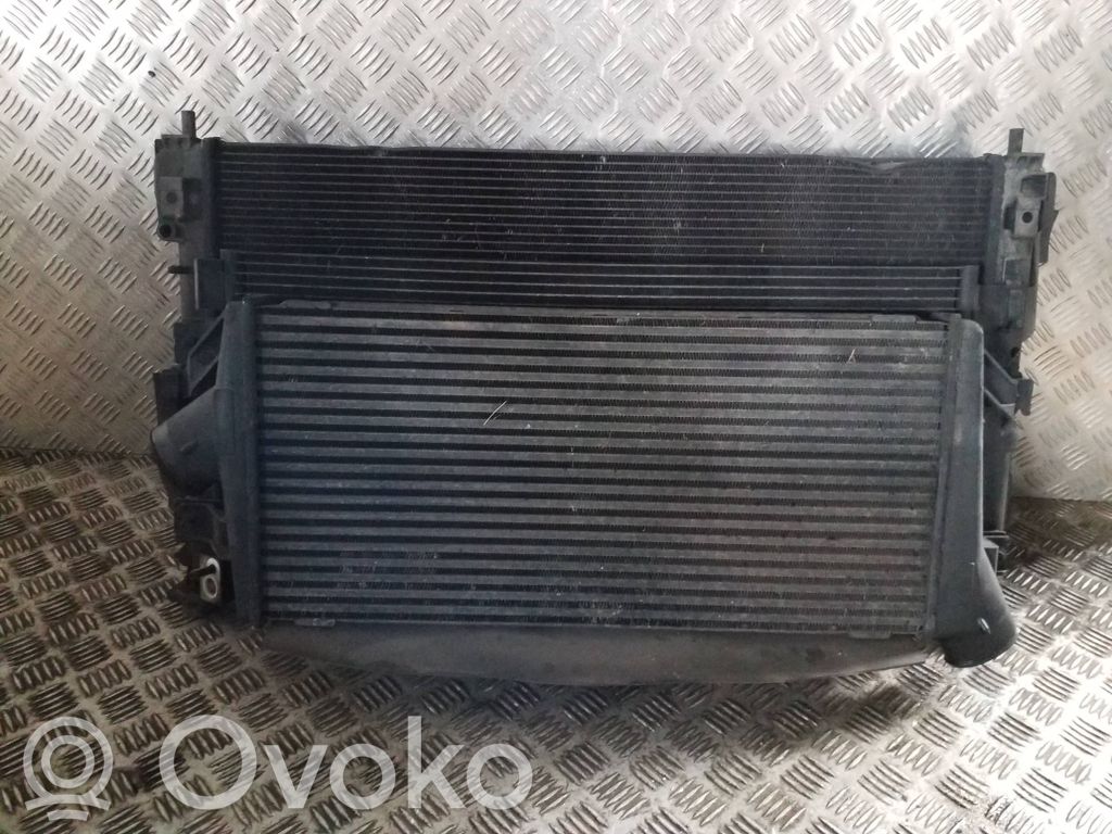 Jeep Patriot Radiator set 