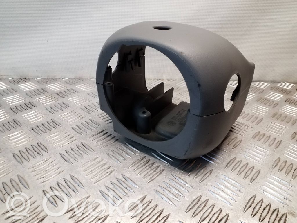 Jeep Grand Cherokee (WK) Steering wheel column trim 