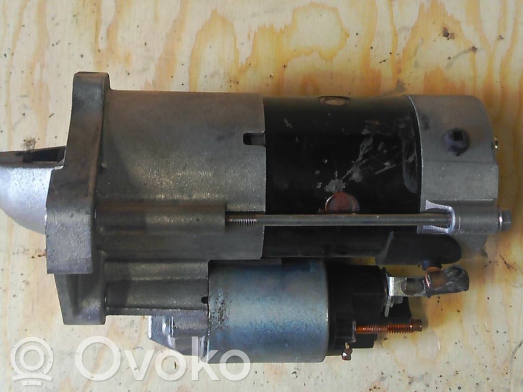 Motor de arranque   233008422R,M001TF0671ZE