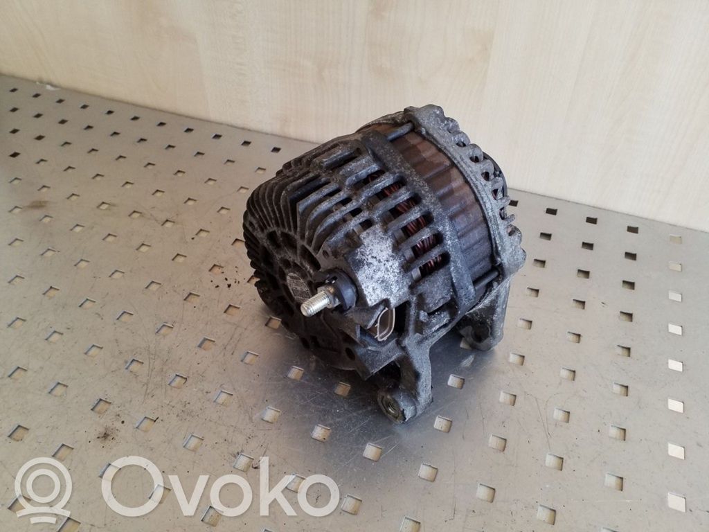 Nissan Qashqai+2 Alternador 