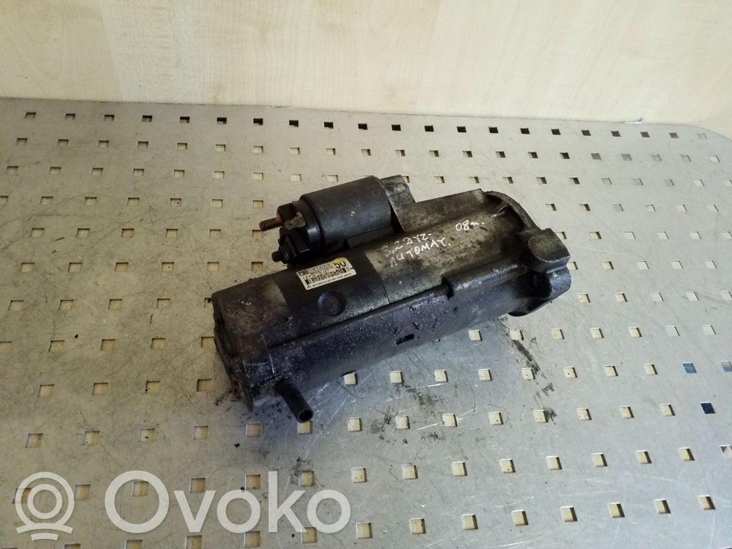 Rozrusznik   1810A050,M008T75074