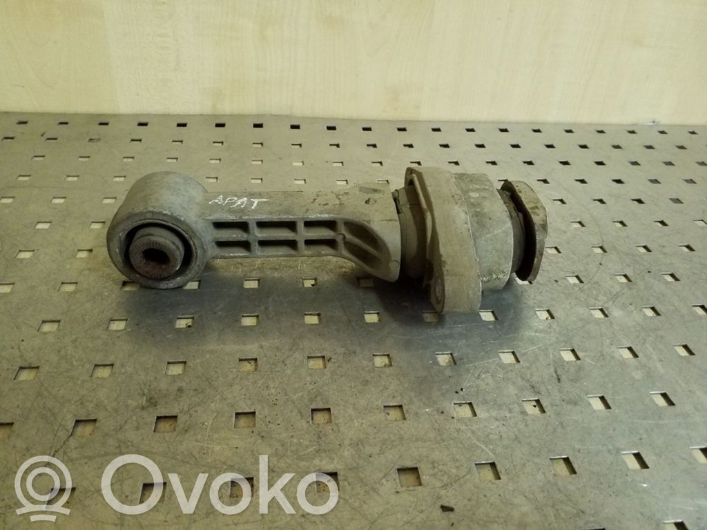 KIA Rio Engine mount bracket 