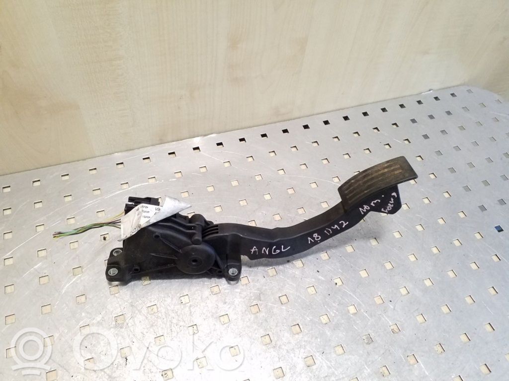 Ford Focus Accelerator throttle pedal 