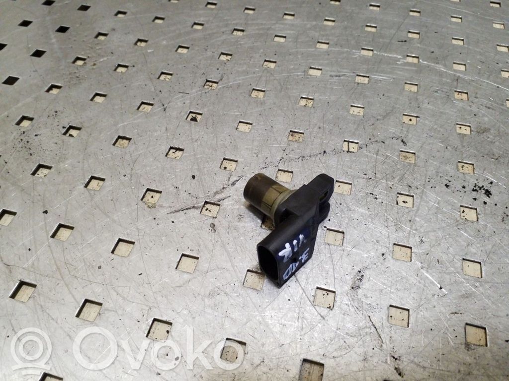 BMW X5 E53 Camshaft position sensor 