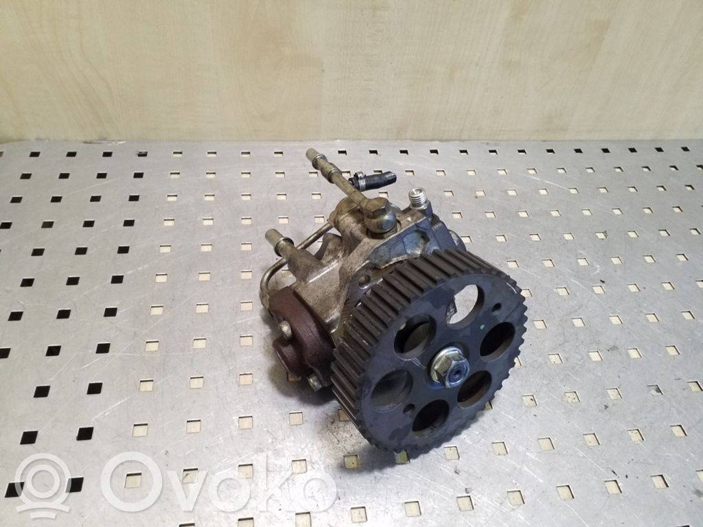 Opel Astra J Fuel injection high pressure pump 