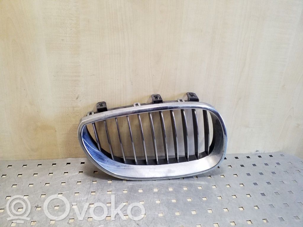 BMW 5 E60 E61 Grille de calandre avant 