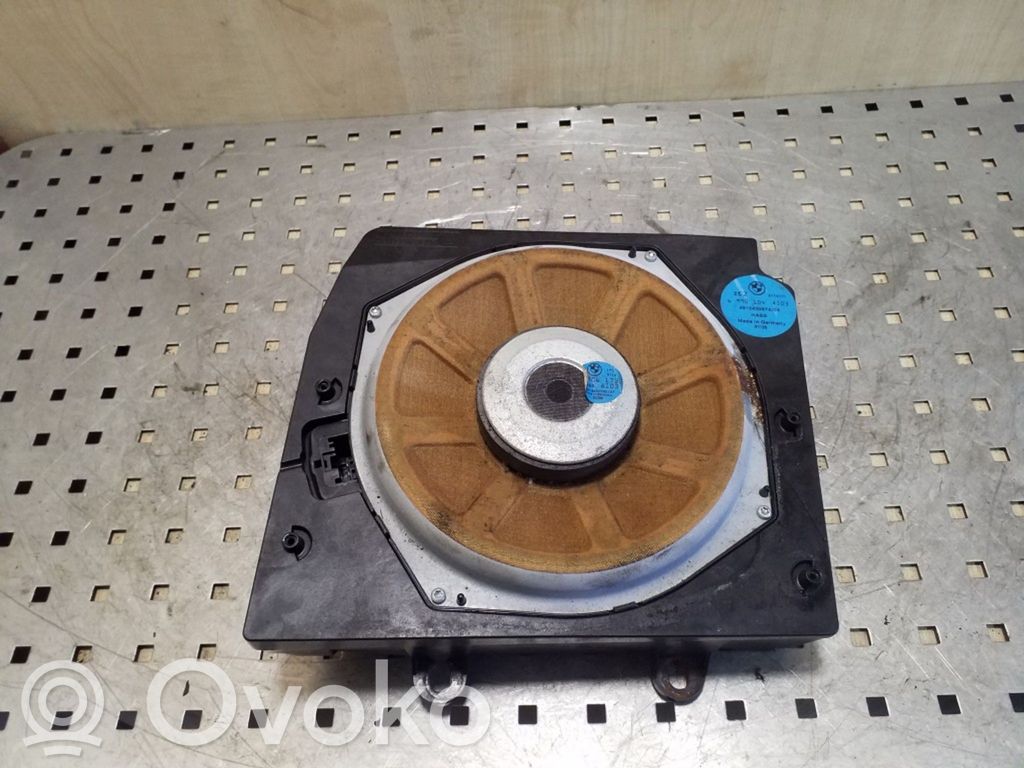 BMW X3 E83 Subwoofer speaker 