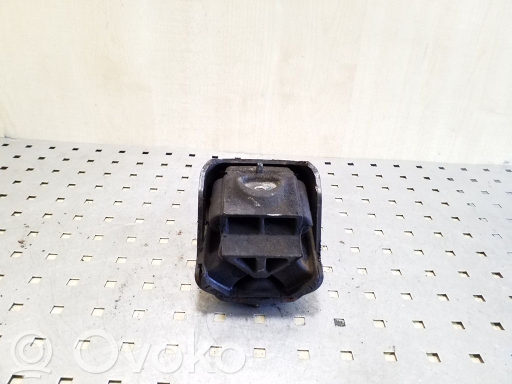 Engine mount bracket   A906241,A90624113