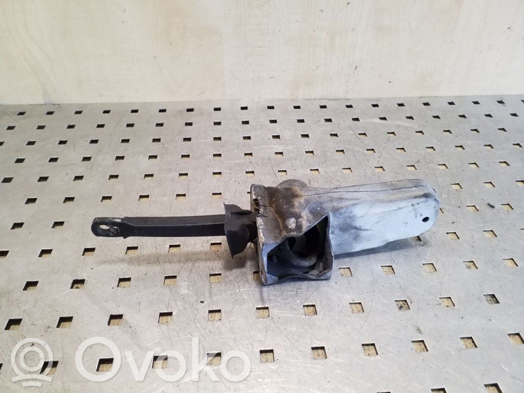 BMW 5 E39 Takaoven pidätin 