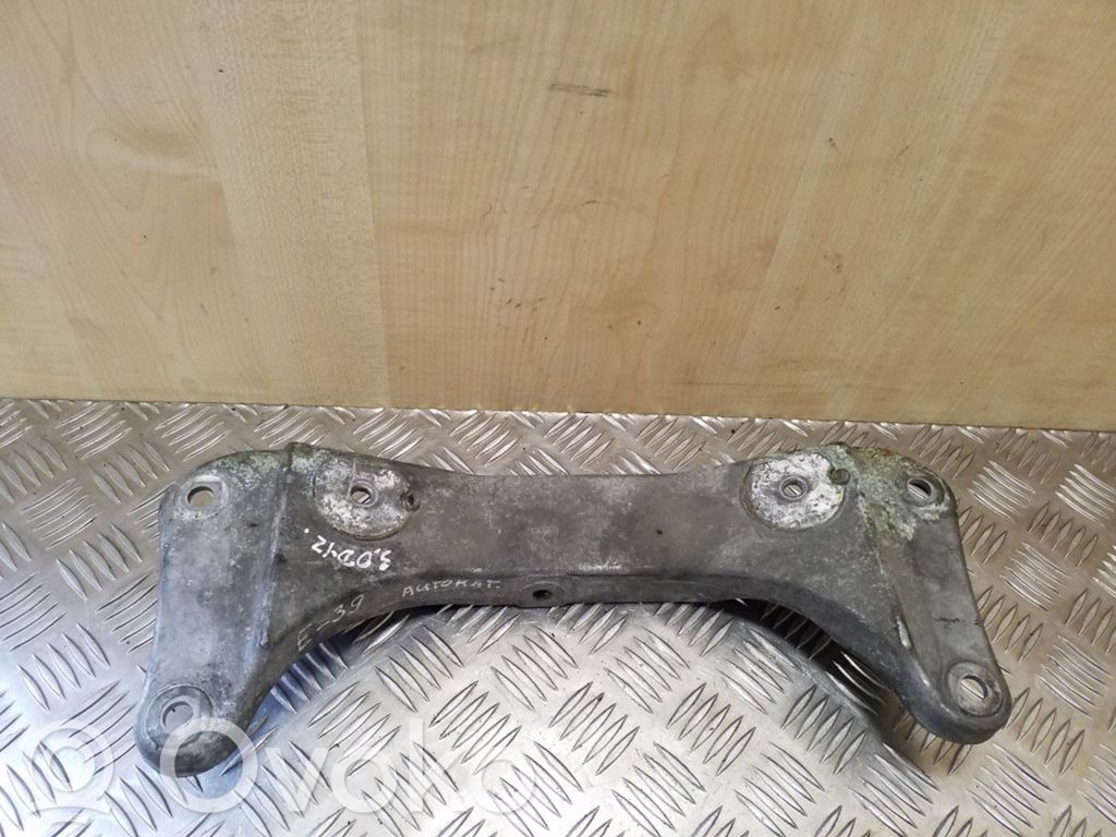 BMW 5 E39 Gearbox mounting bracket 