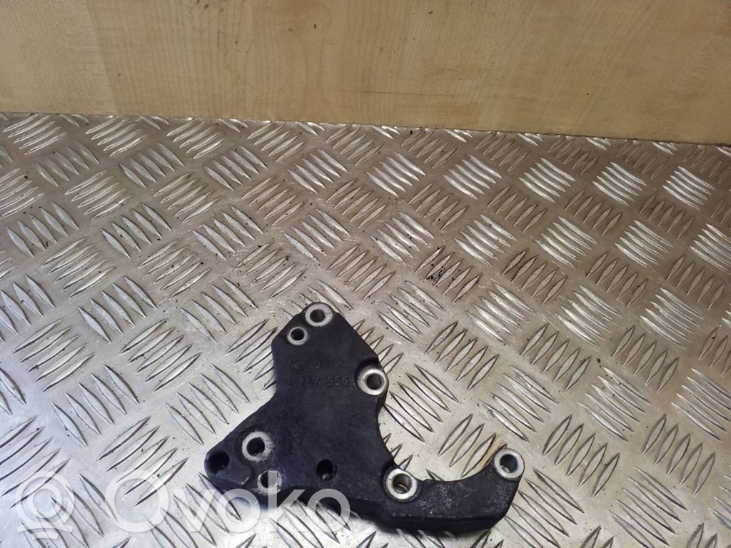 BMW 5 E39 Power steering pump mounting bracket 