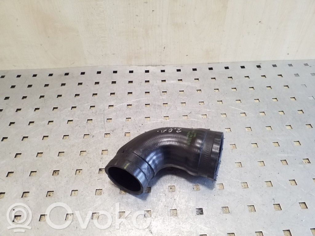 BMW 5 E39 Intercooler hose/pipe 