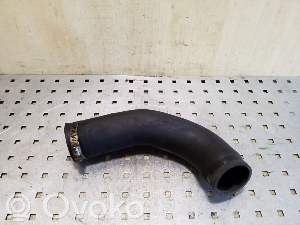Intercooler hose/pipe