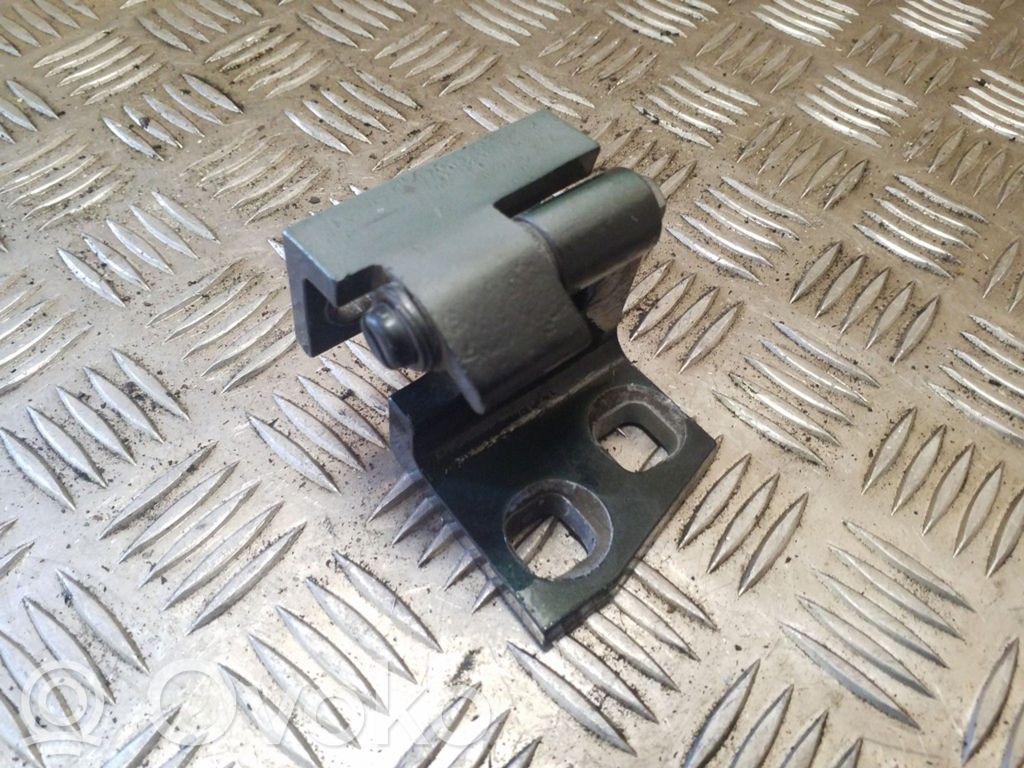 BMW X5 E53 Rear door upper hinge 