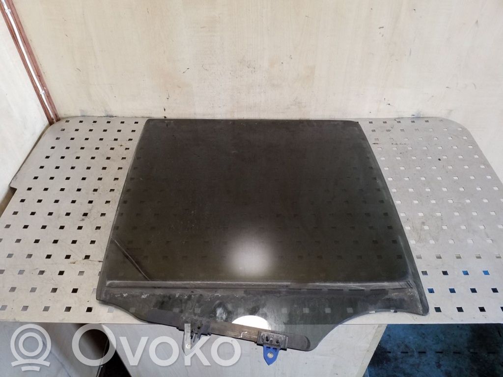 Nissan Pathfinder R51 Rear door window glass 