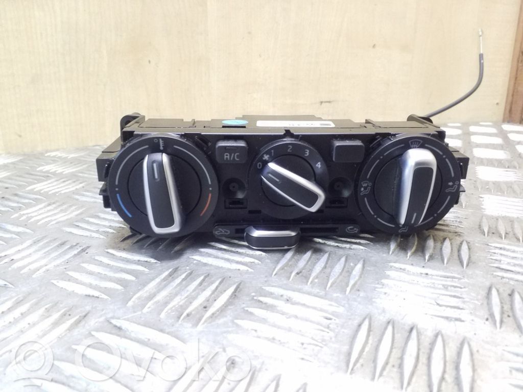 Volkswagen Up Climate control unit 