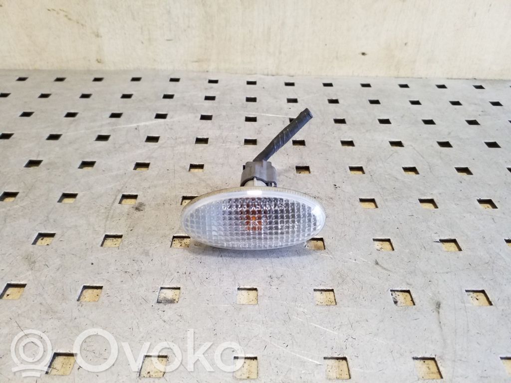 Mazda 3 I Front fender indicator light 