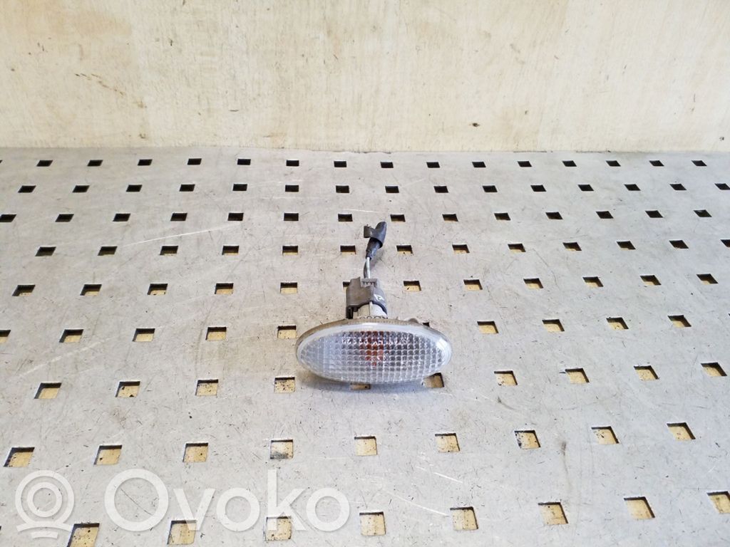 Mazda 3 I Front fender indicator light 